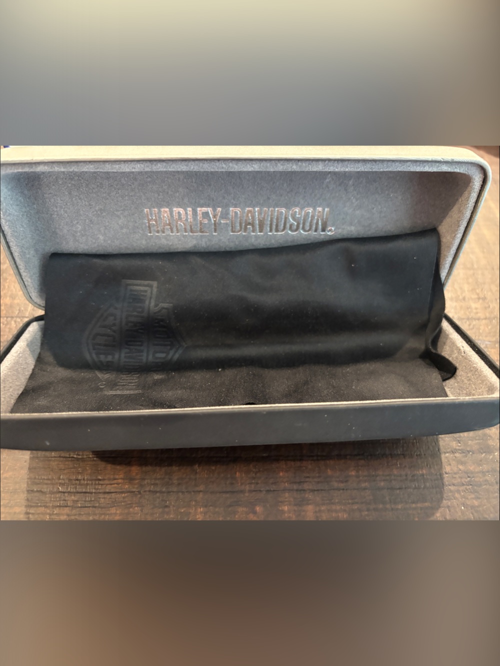 Harley-Davidson Sunglasses Hard Case Black Clamshell & Microfiber Cloth Pouch